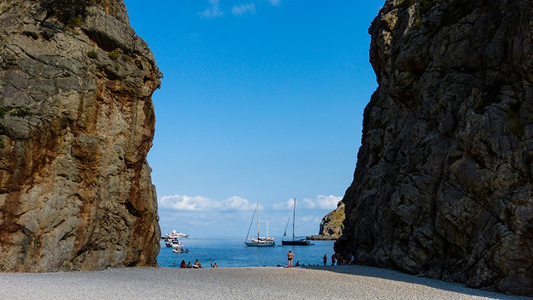 Mallorca Sa Calobra Bucht Touristen