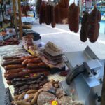 mallorca-markttag-alaro-stand-wurst