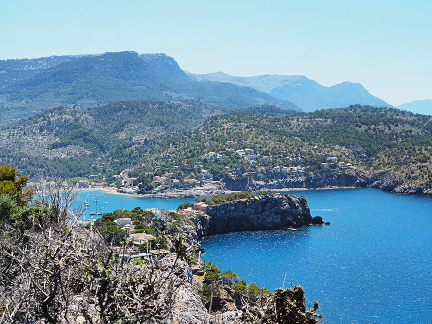 Mallorca Port de Soller Torre Picada Wanderung Ausblick Far del Cap Gros Meer Strand