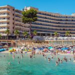 Mallorca Hotel Touristen Tourismus Strand Meer