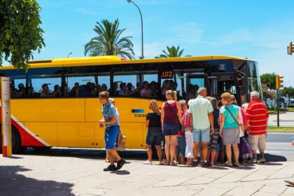 Palma de Mallorca Touristen Bus Haltestelle 2